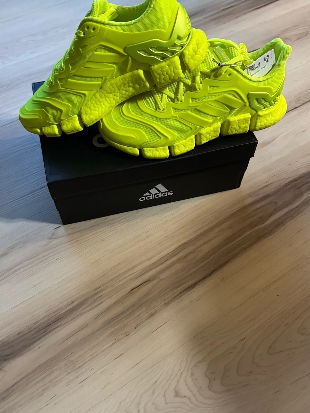 adidas Climacool Vento Neon Yellow Running Sneakers